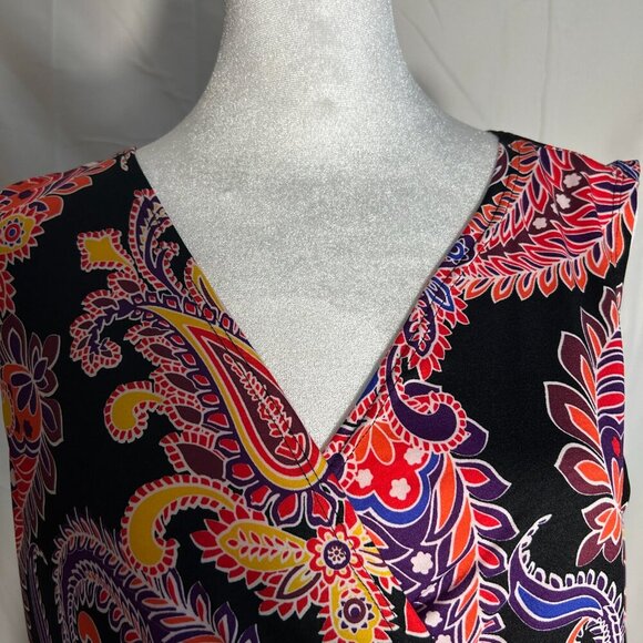 Flirty Pink Size 1X Multi color paisley, Sleeveless V-neck Top - Picture 4 of 4